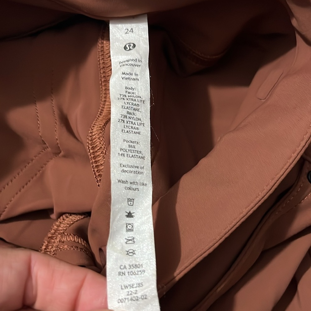 Lululemon City Sleek Pants Size 24 - Picture 8 of 12
